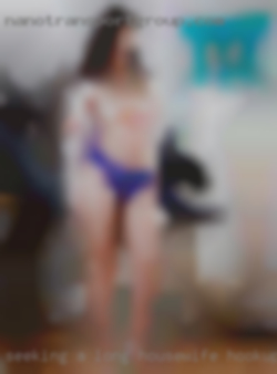 Seeking a housewife hookup long  term D/S relationship.